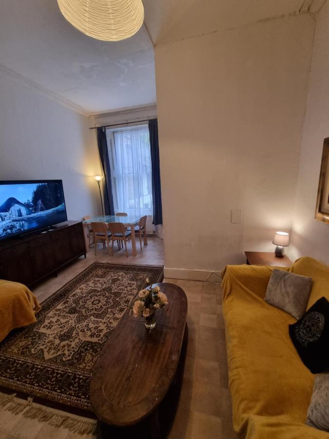 Large Flat Next To Port, Cliffs, Beach With Parking Dover Exterior photo